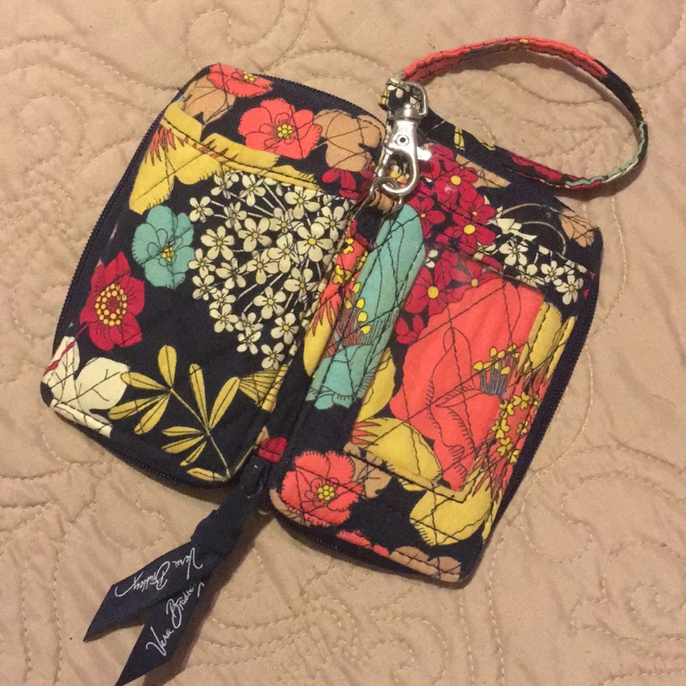 Wristlet